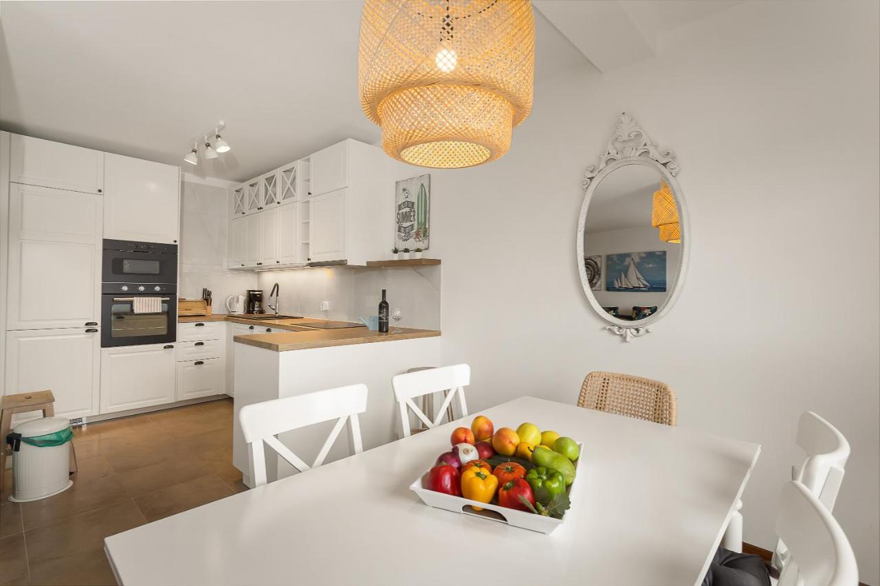 Apartment Cesare With Shared Pool