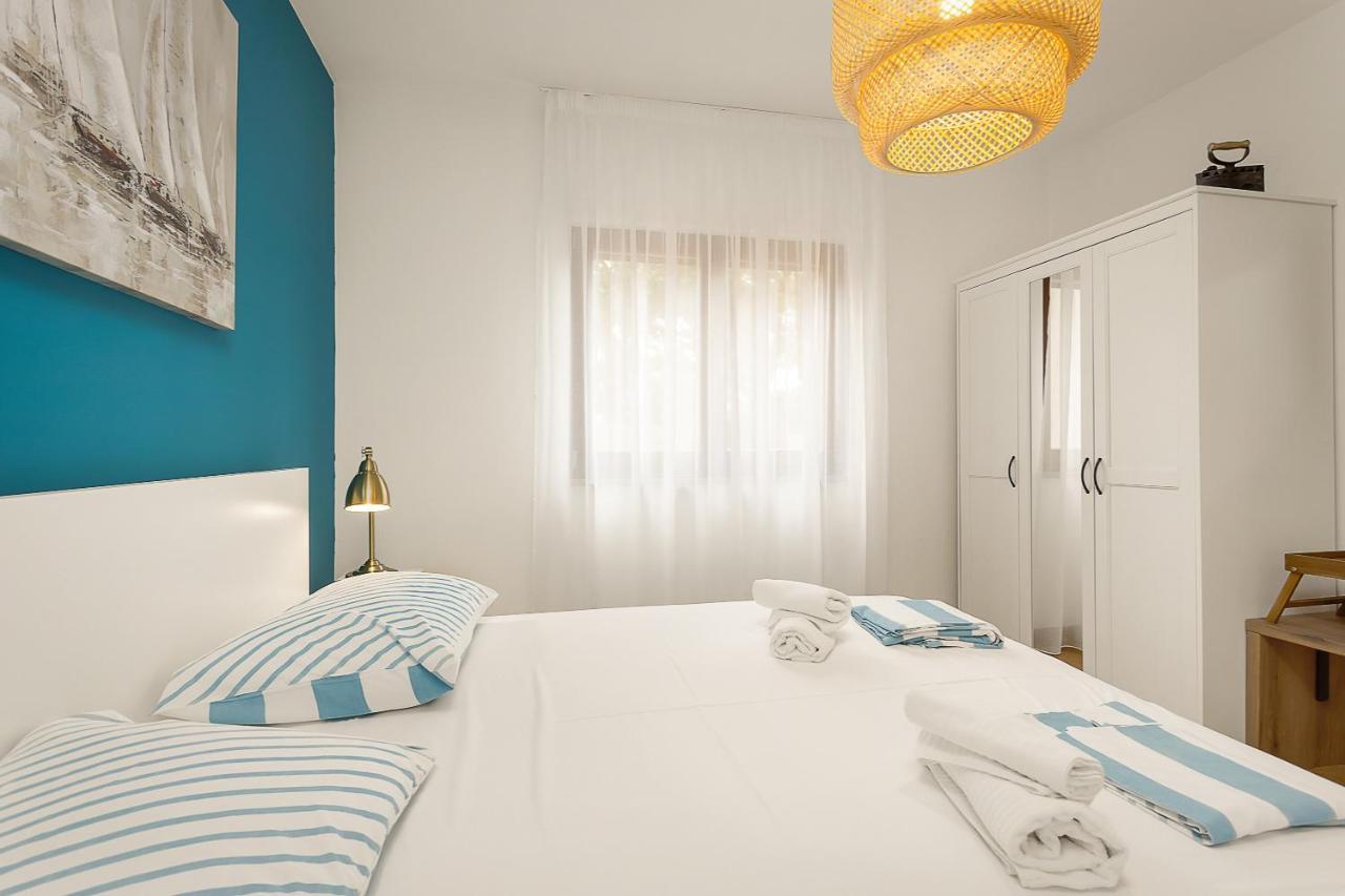 Cesare With Shared Pool Apartment *